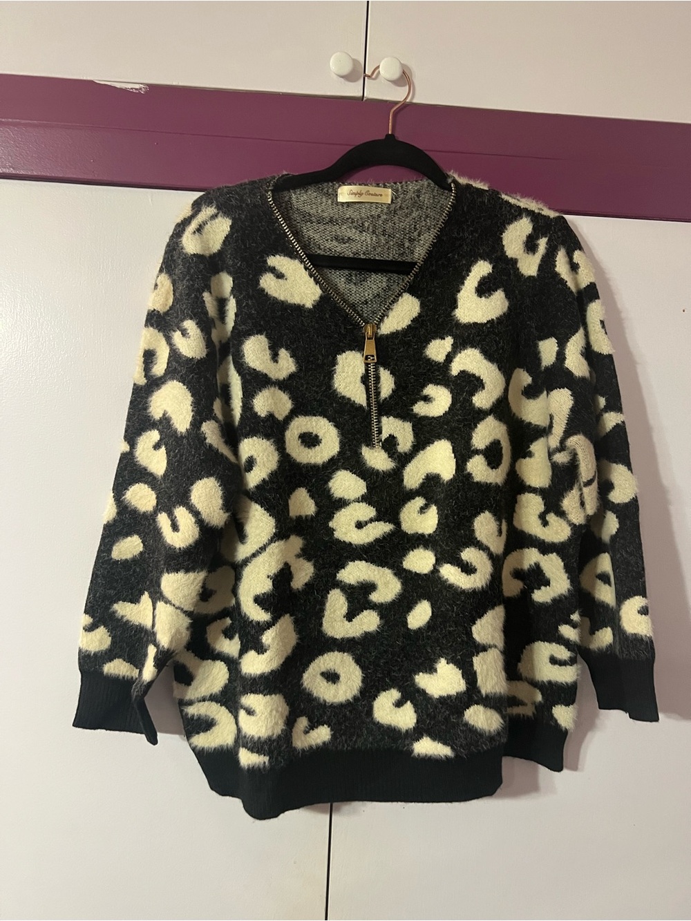 Simply Couture Black & Cream Leopard-Print V-Neck Half-Zip Sweater